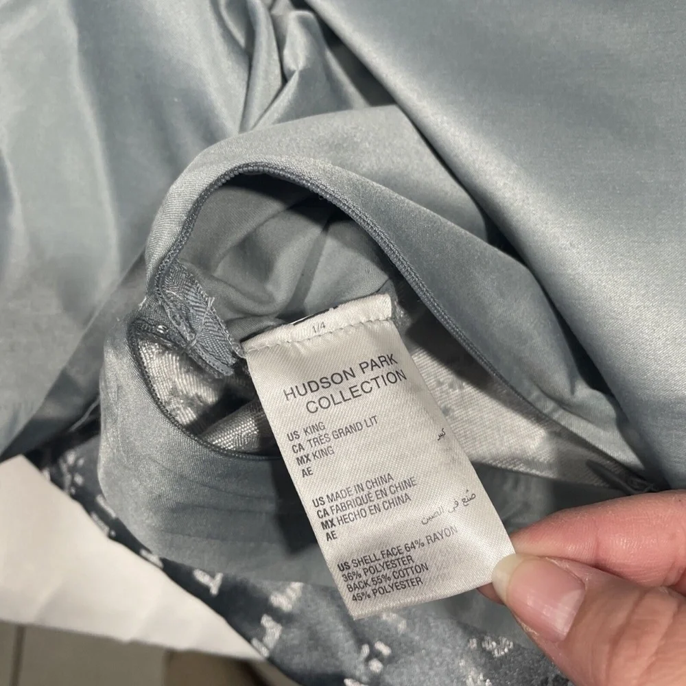 NIB $470 [ King ] Faded Geometric Duvet‎ for Hudson Park in Slate